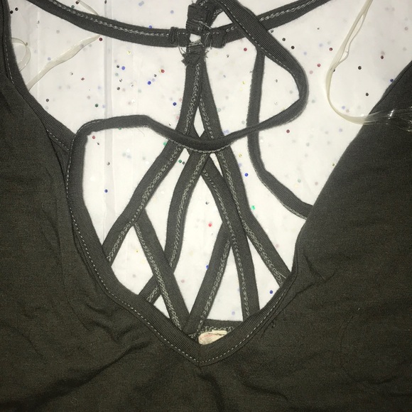 army green top♡ - Picture 3 of 4